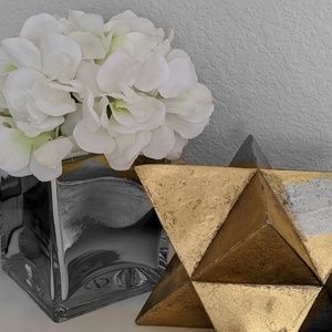 Meet your Posher, Zee